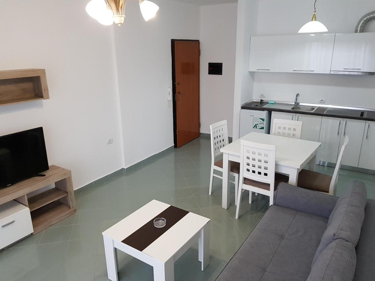 Apt Sarande Bagian luar foto
